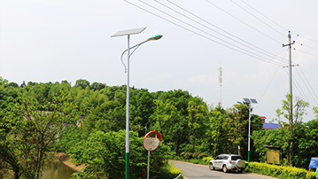 长沙市开福区沙坪街道汉回村第三期太阳能路灯